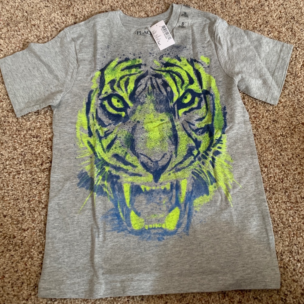 2 brand new boys t-shirts